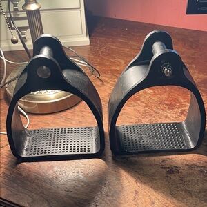 Abetta inverted trail endurance stirrups